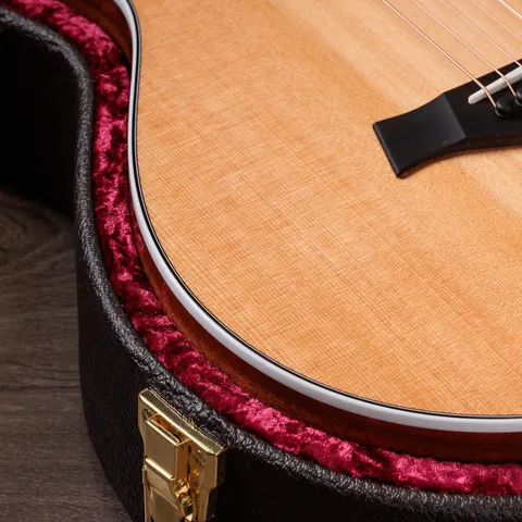 Grand Concert ギターシェイプ | Taylor Guitars